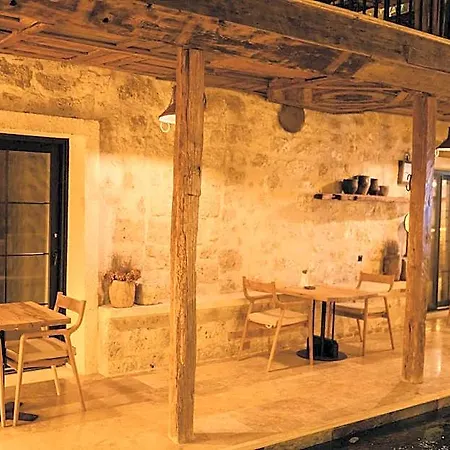 Hotel Suare Adults Only